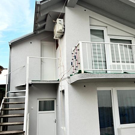 Apartman Sava นิส ภายนอก รูปภาพ
